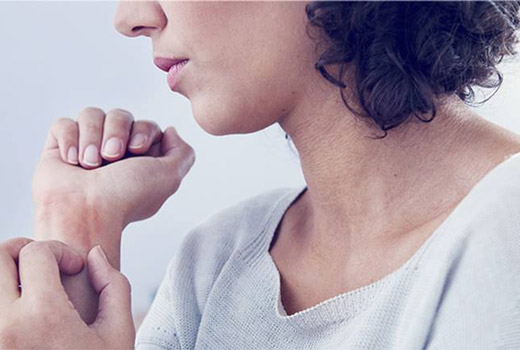 ожог на руке зудит