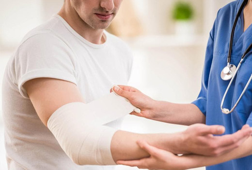 Мазь по вишневскому помогает от ожогов Мазь по вишневскому помогает от ожогов thumbnail